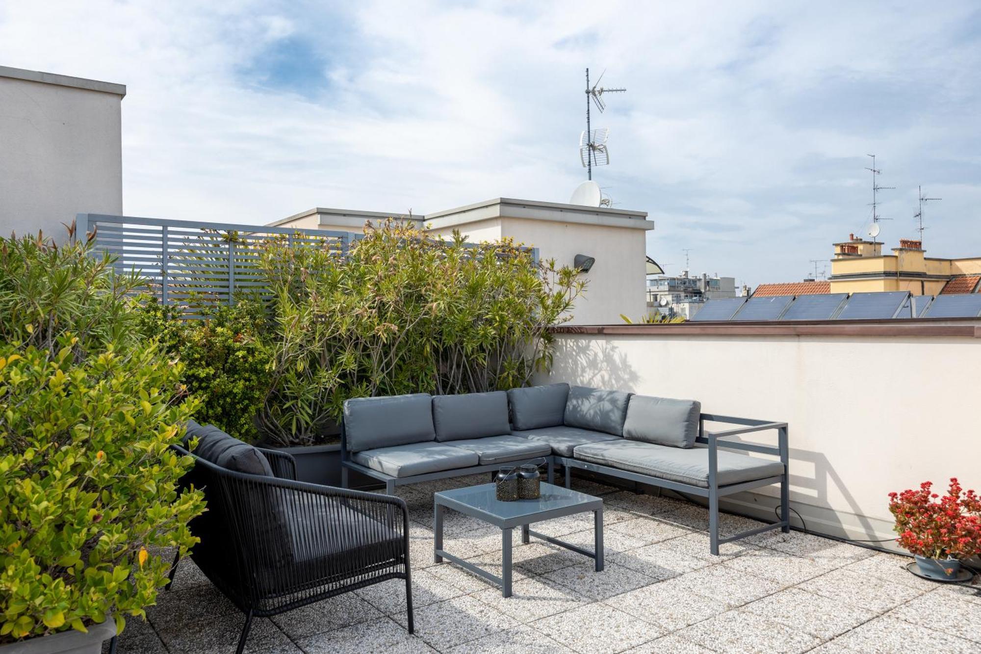 Bocconi'S Nest - Close To Duomo With Terrace Mailand Exterior foto
